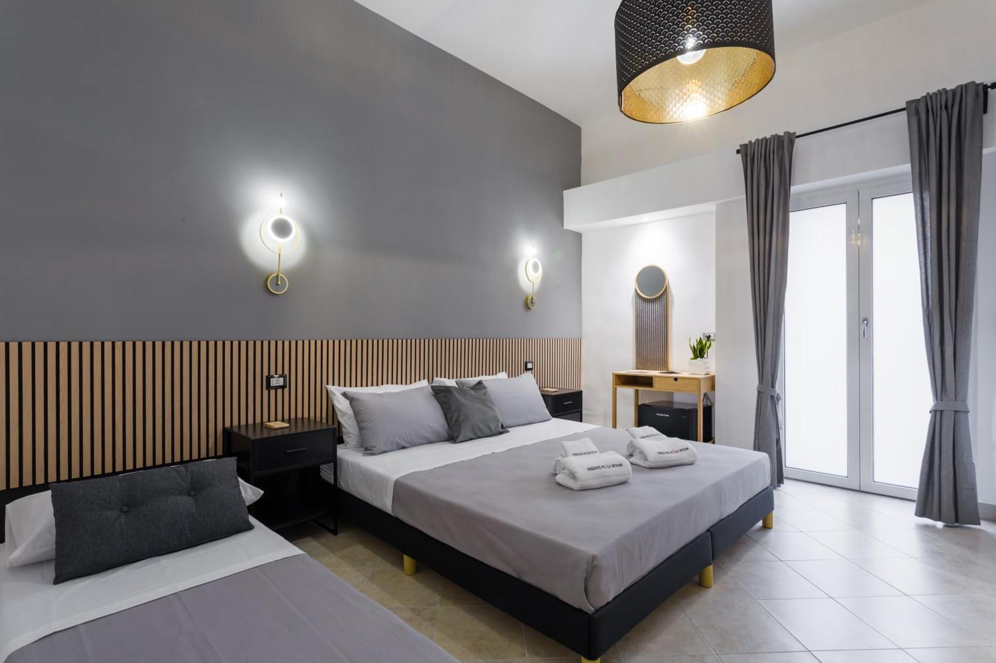 Vesuvio Plaza Room Ottaviano Bagian luar foto