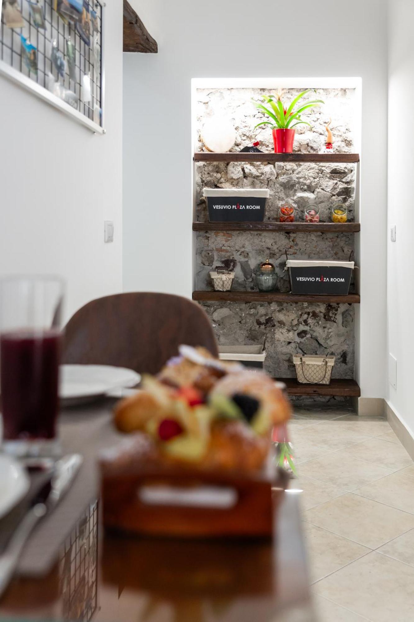 Vesuvio Plaza Room Ottaviano Bagian luar foto