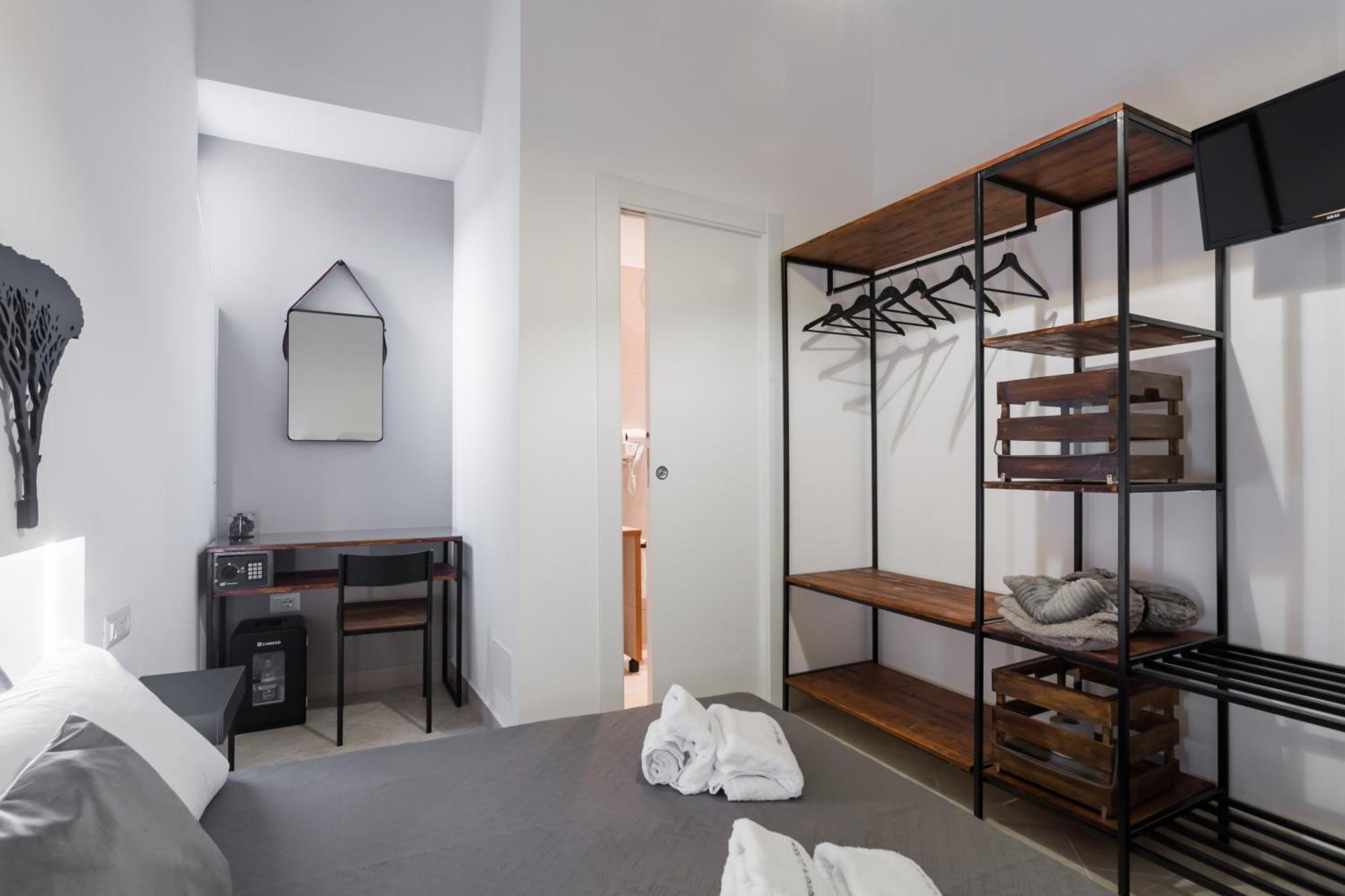 Vesuvio Plaza Room Ottaviano Bagian luar foto