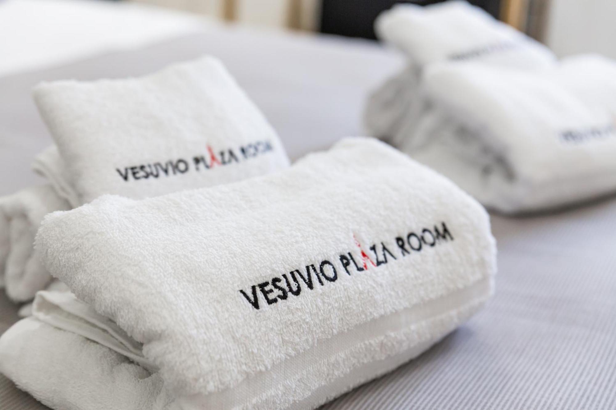 Vesuvio Plaza Room Ottaviano Bagian luar foto