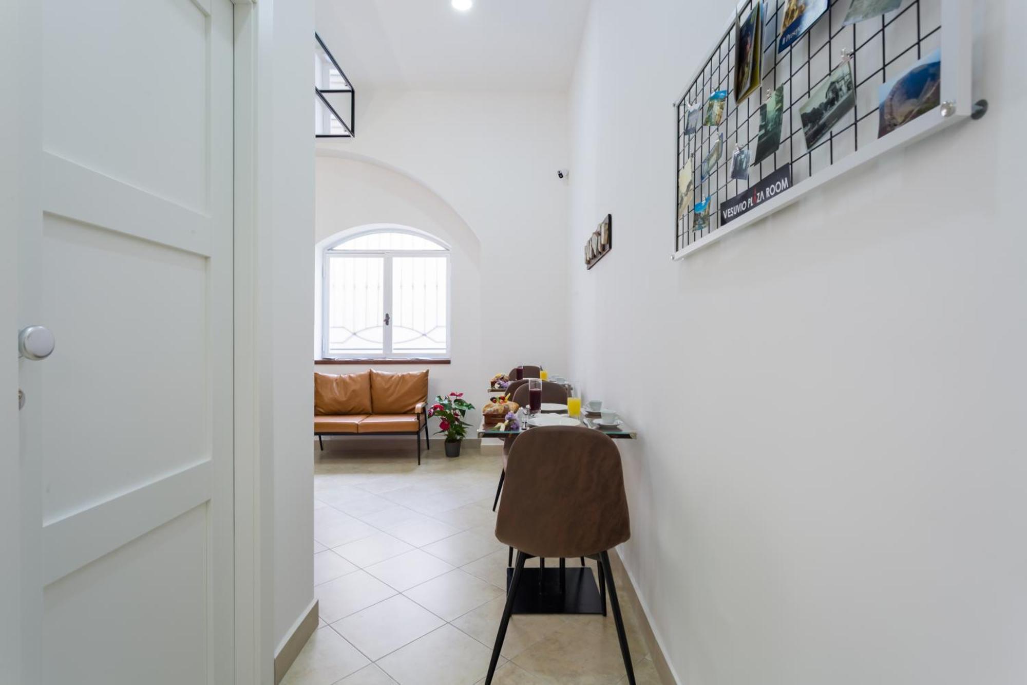 Vesuvio Plaza Room Ottaviano Bagian luar foto